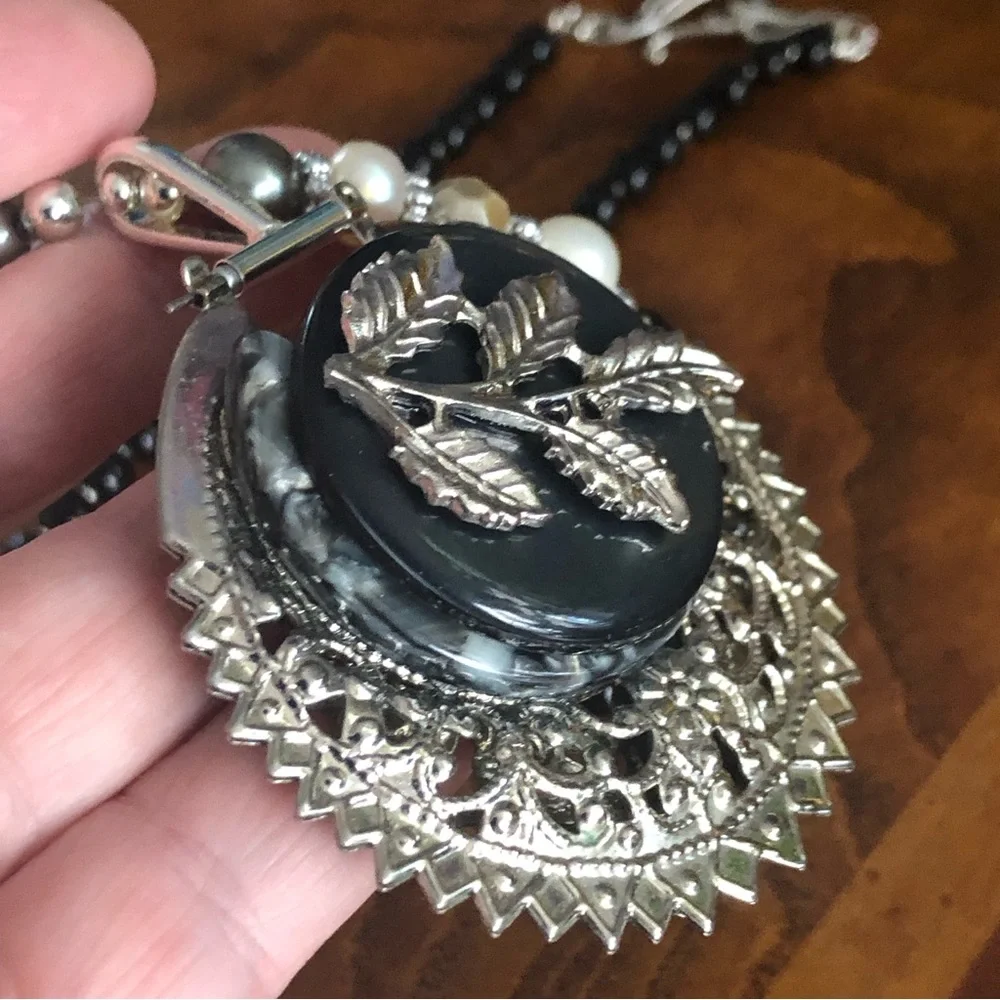 Handcrafted repurpose filigree leaf pendant Czech glass Pearl necklace